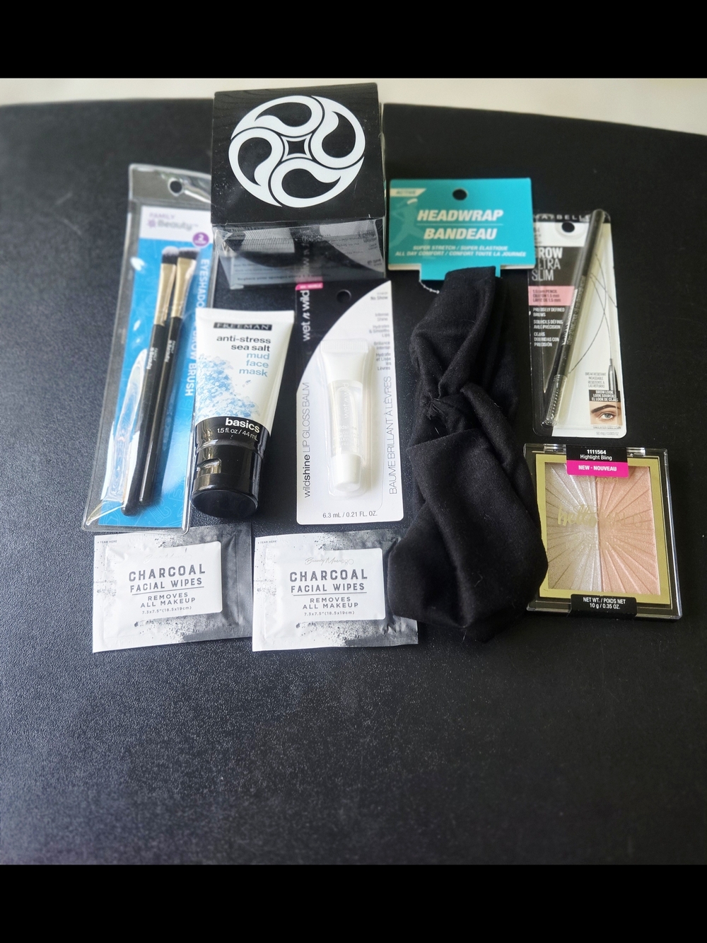 Accessory And Skincare Makeup Bundle